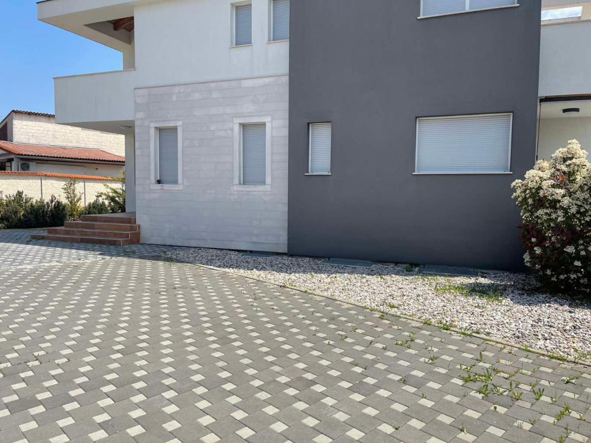 Apartments Peti Пула Экстерьер фото